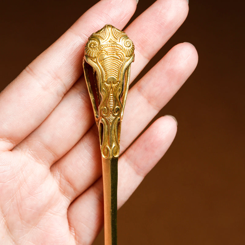 Brass Japonensis Skull Hairpin